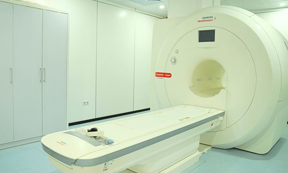 MRI Scanner Teknologi Canggih Untuk Diagnosa Dan Pemantauan Medis